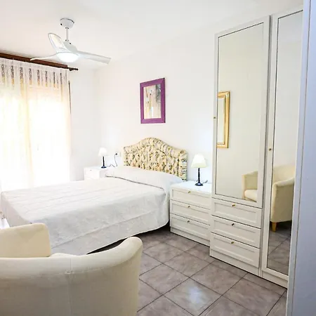 La Font Only Families Apartment *