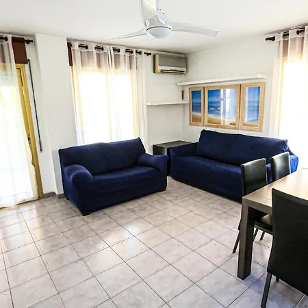La Font Only Families Apartment *